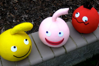 Illustration for article titled These LocoRoco Plushies Are Adorable, Handmade